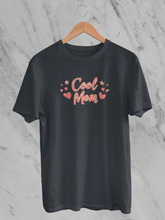 Cool Mom - Unisex T-Shirt